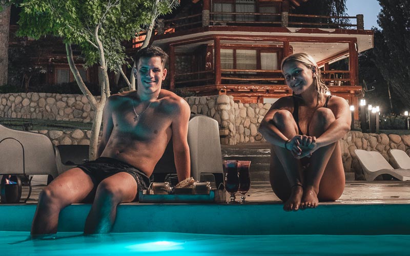vacaciones en rotui luxury village
